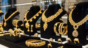 انهيار سعر الذهب في مصر عند 6410 جنيهاً للجرام... تحذيرات من خسائر في الاستثمارات 1